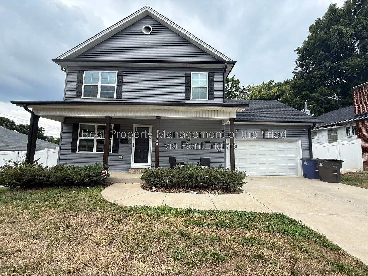 3 bed, 2.5 bath, 1685 sqft, $1,895 — Photo 1