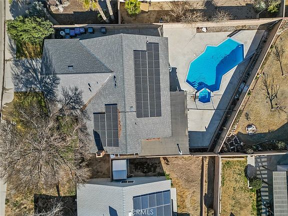 3rd image of 44256 Sancroft Ave