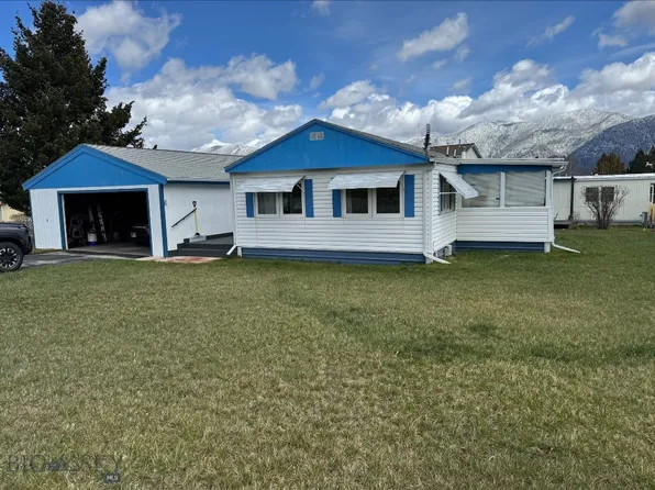 1300 Sunrise Ln, Butte, MT 59701