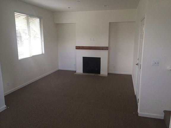 2nd image of 240 Den St #D