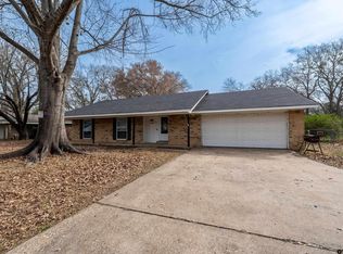 110 Hillcreek Dr, Whitehouse, TX