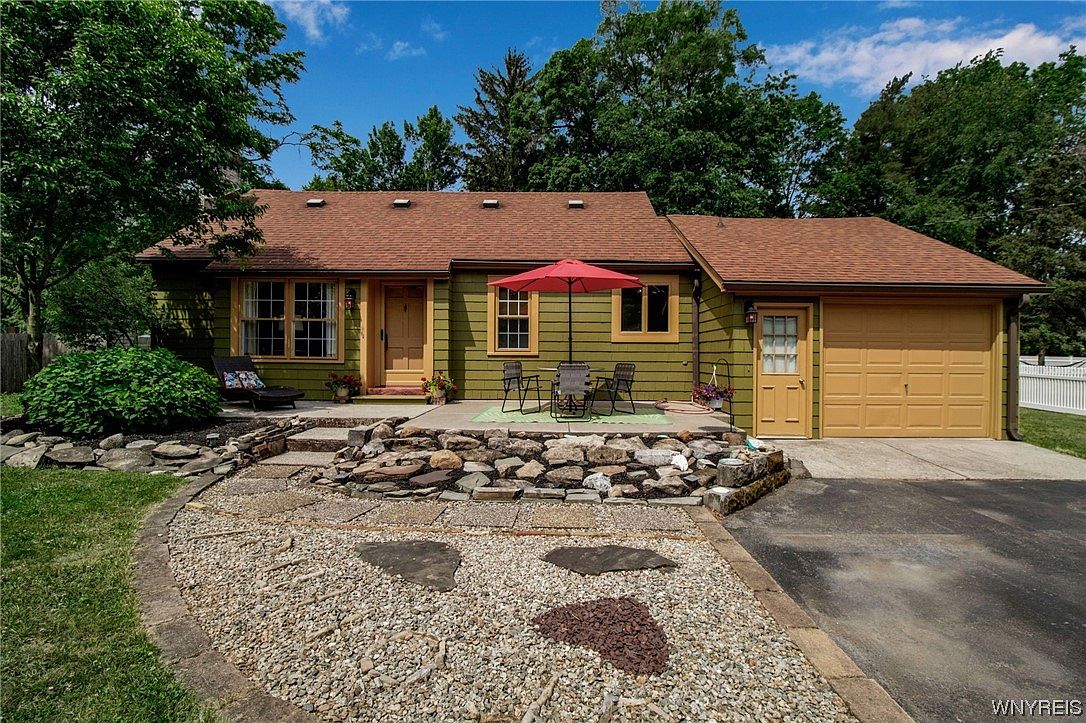 4440 Harris Hill Rd, Williamsville, NY 14221 Zillow