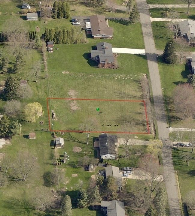 2nd image of E Wadora Cir NW