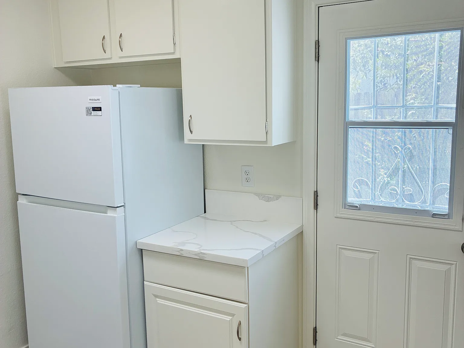 2 bed, 1100 sqft, $2,875 — Photo 4