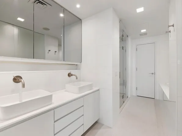 333 West 14th Street image 22 of 36