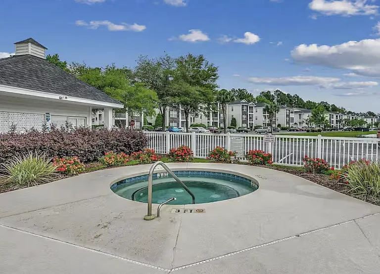1286 River Oaks Dr #8B — Photo 26