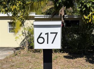 617 NW 43rd Ct, Oakland Park, FL 33309