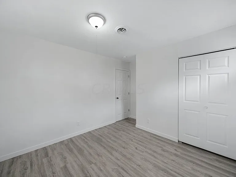 1603 Vilardo Ln — Photo 4