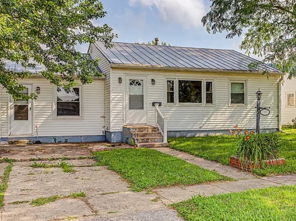 717 W 1st St, Madrid, IA 50156