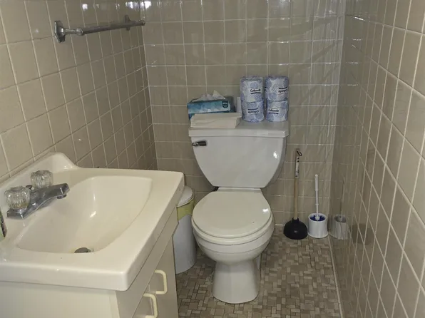 327 60th Street image 8 of 11