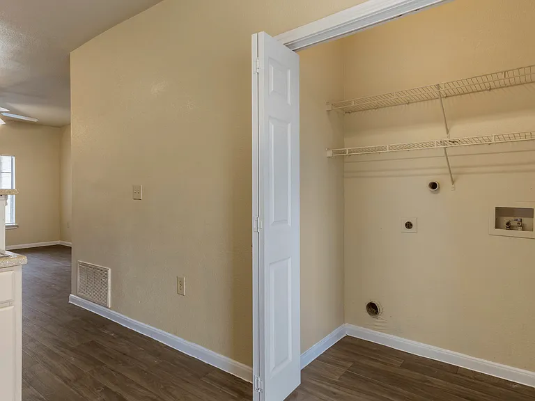 Champion Townhomes on the Green — Photo 23