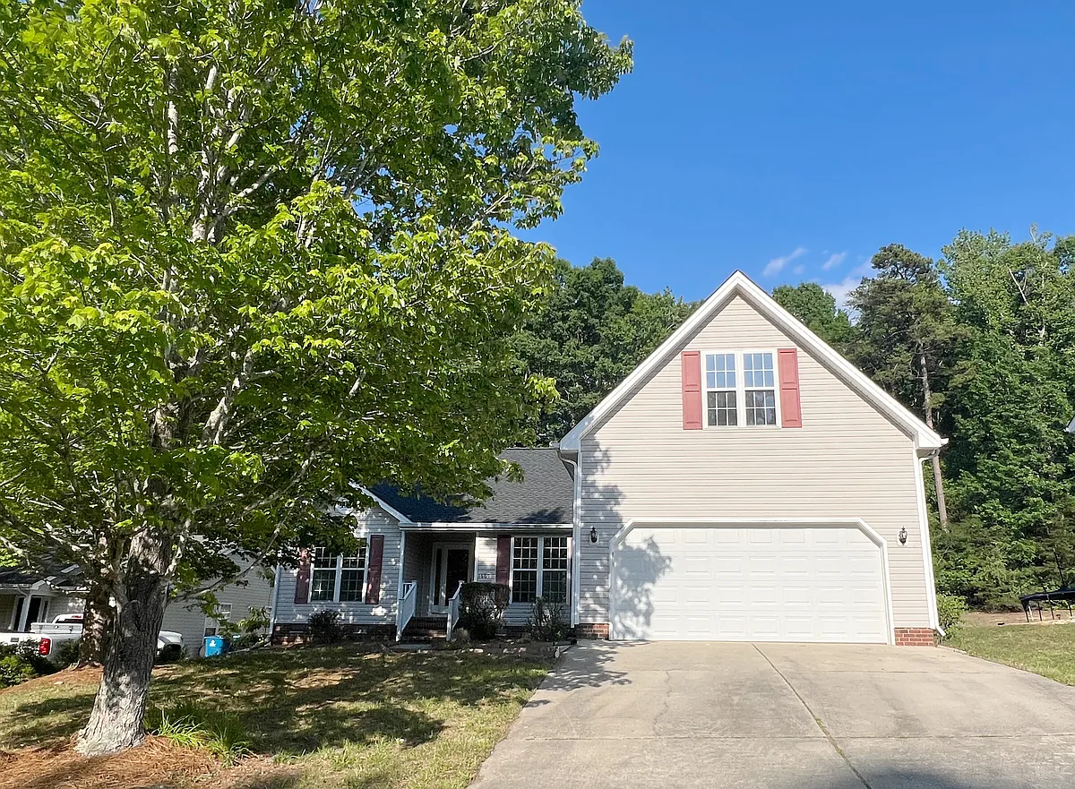 Building Photo - 1609 Hargrove Dr