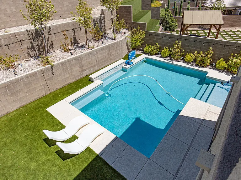 12586 Huckleberry Oak Ave — Photo 34