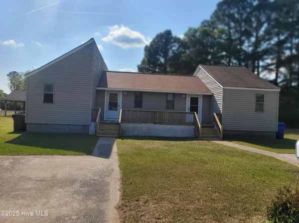 105 Juniper Lane #A/B, Greenville, NC 27858