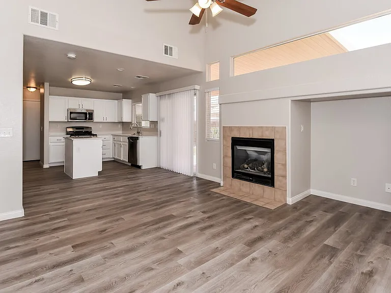 6033 Highland Gardens Dr — Photo 5