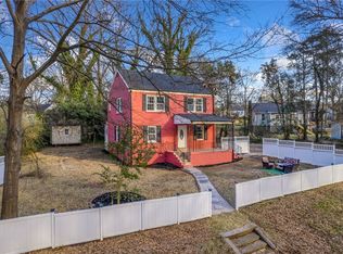 141 W Crescent Rd, Spartanburg, SC 29301