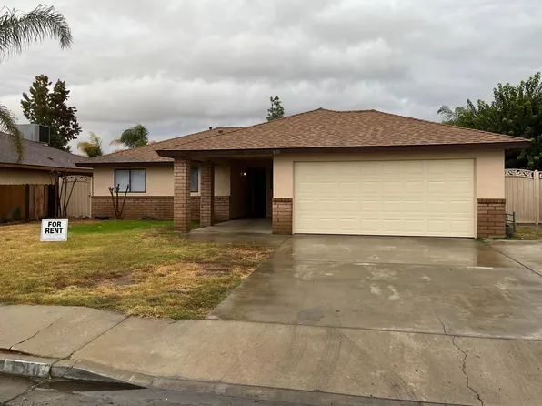 630 N Oxford St, Porterville, CA 93257