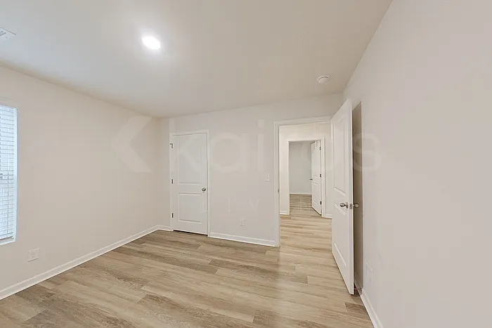 113 Inez Ave — Photo 26