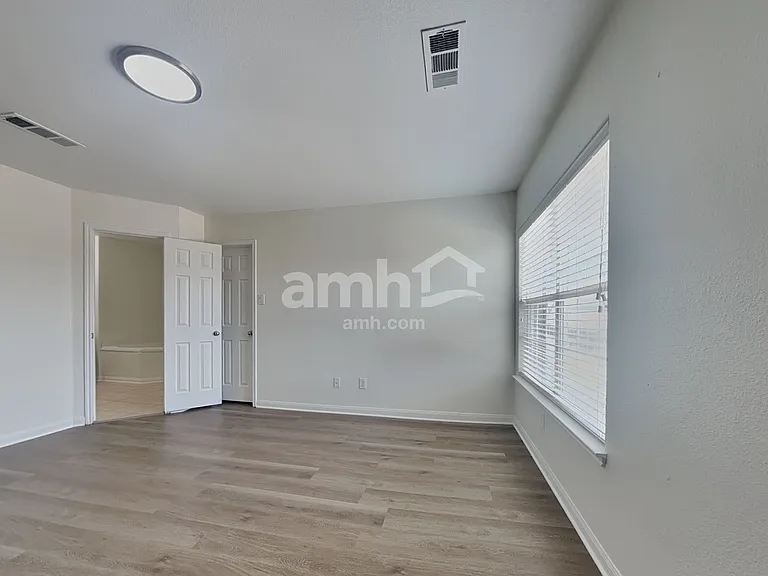 317 Misty Mountain Dr — Photo 10