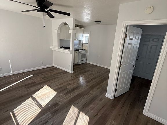 4th image of 1430 Cherry Ave APT 7