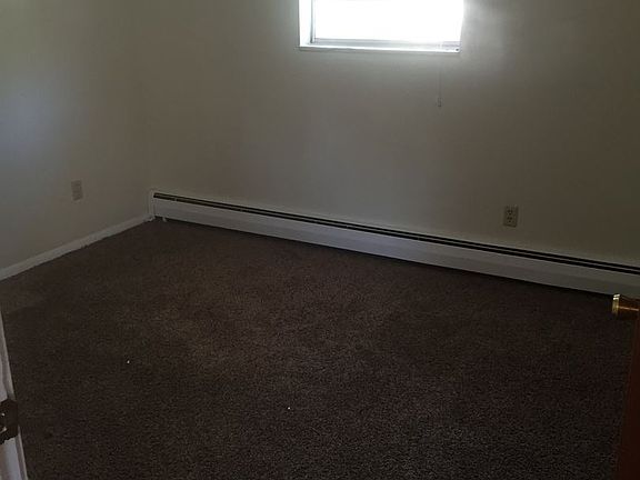 2nd image of 505 Washington Ave APT 8