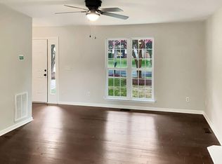 312 Peachtree Rd, Charlotte, NC 28216