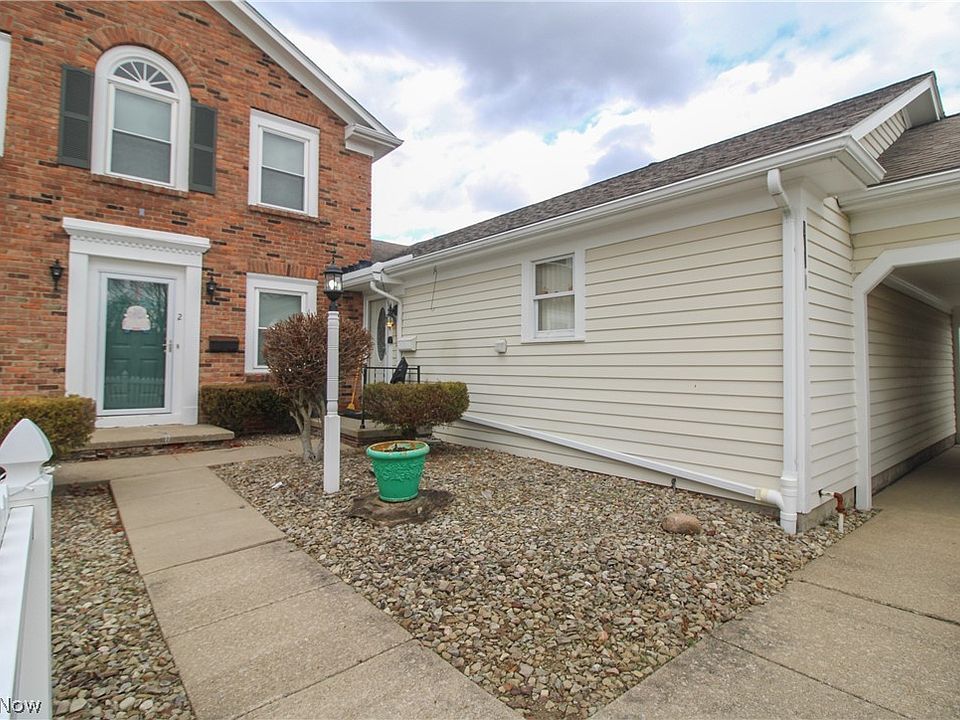 1st image of 810 Kentwood Dr Unit 3