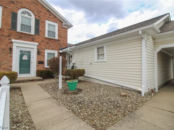 810 Kentwood Dr Unit 3, Youngstown, OH 44512