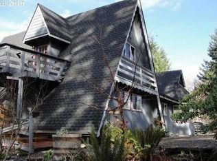 65578 E Bay Rd, North Bend, OR 97459