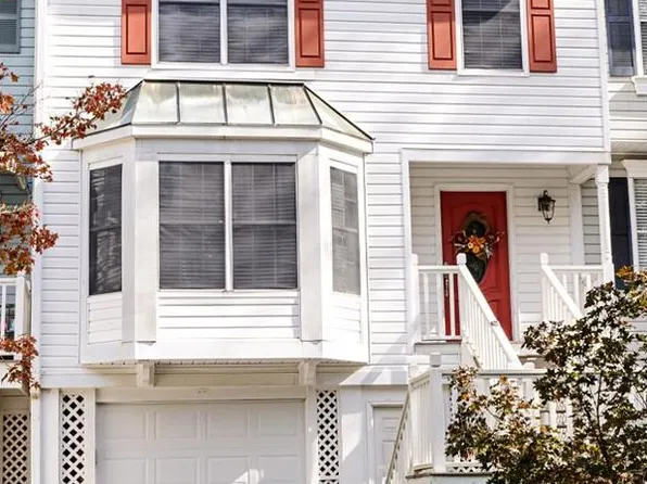 270 Hillcrest Rd APT 403, Mobile, AL 36608