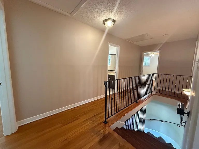 905 Poinciana Dr — Photo 23