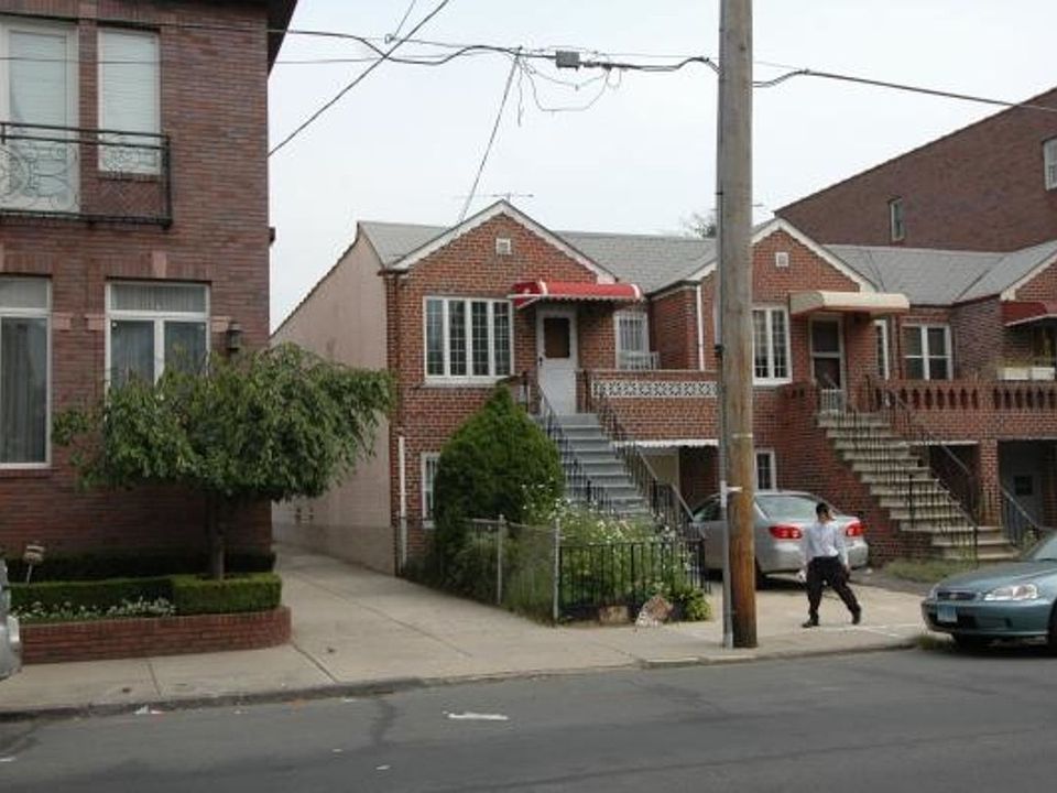 2nd image of 1133 57th St