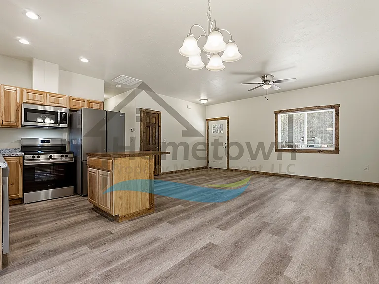 105 One Burnt Tree Ln #1 — Photo 5