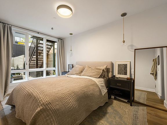 4th image of 574 Washington Ave #1