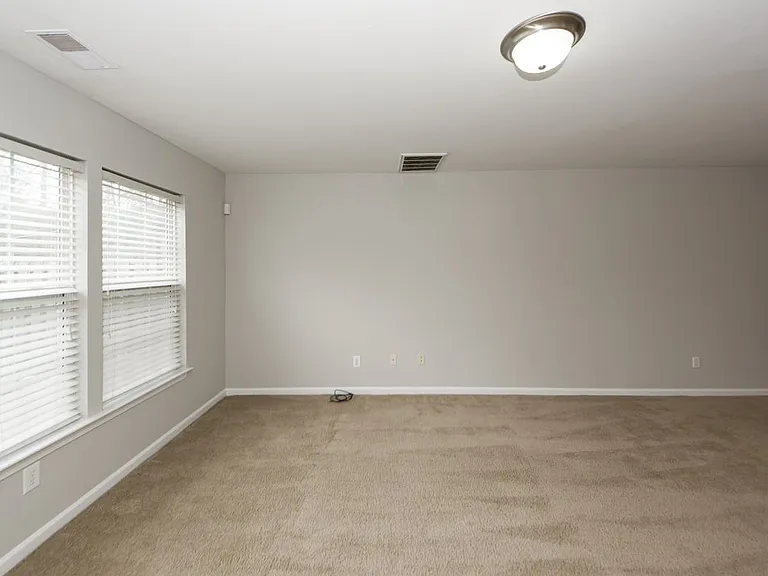 1218 Vistiana Dr — Photo 60