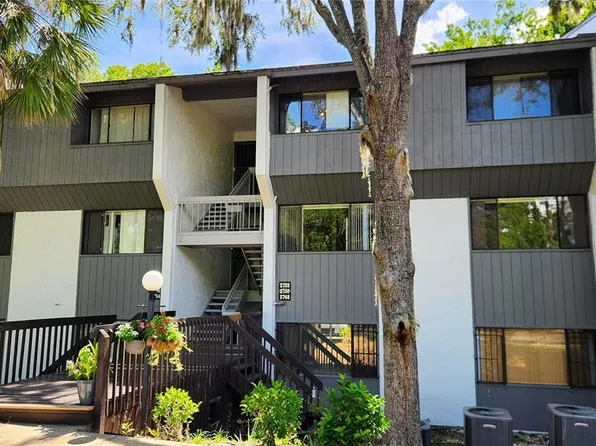 2752 SW 14th Dr, Gainesville, FL 32608