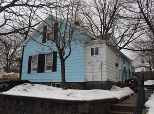 42 Mill St, Maynard, MA 01754