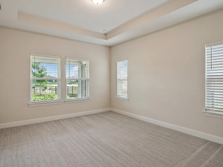 79 Stansbury Ln — Photo 12