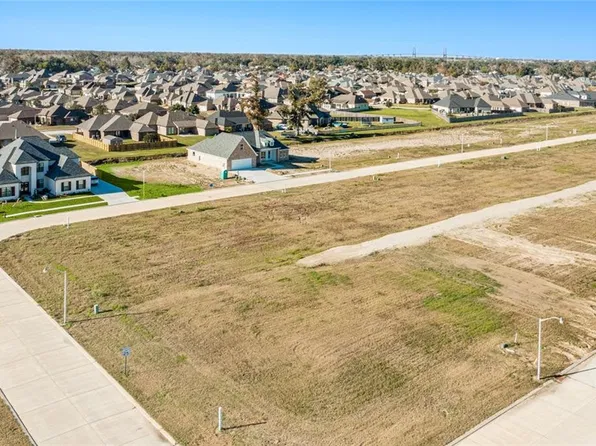 366 Olivia Dr, Luling, LA 70070
