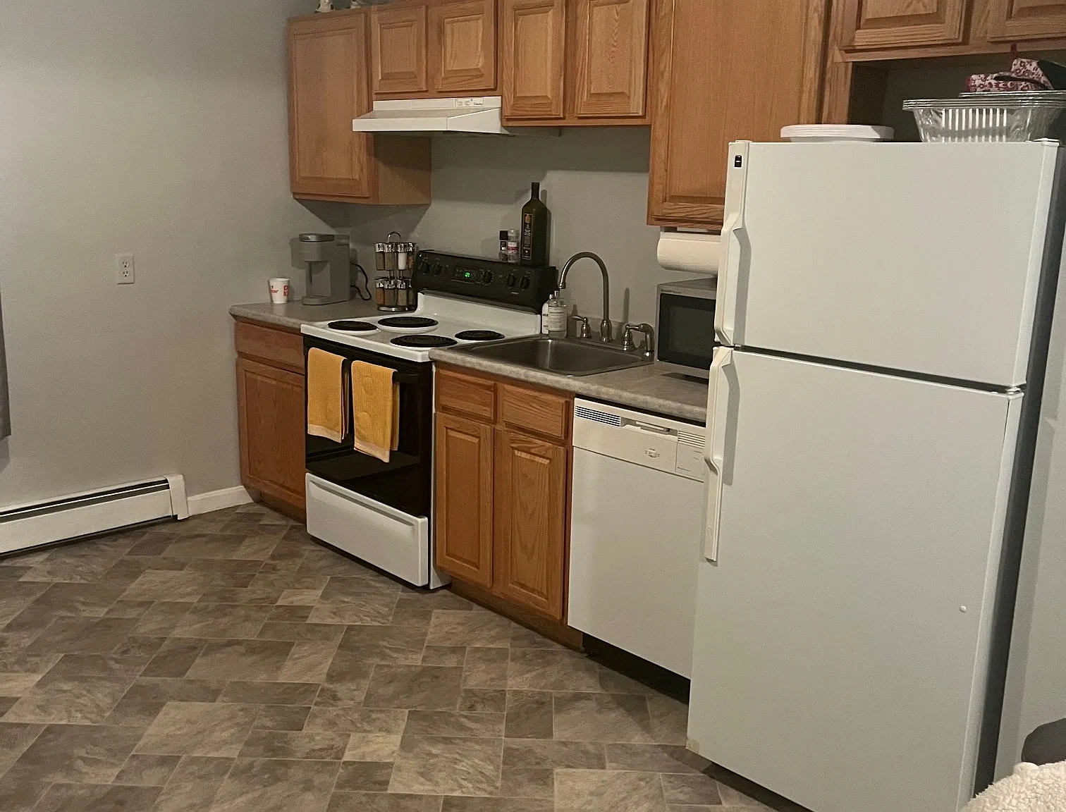 2 bed, $2,000 — Photo 2