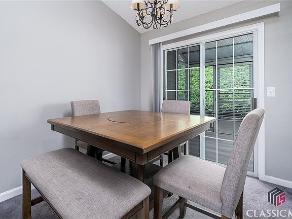 4th image of 2925 Florence Drive