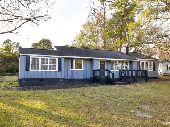 944 Morningside Dr, Sumter, SC 29153