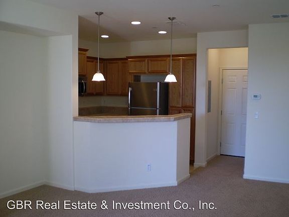 2nd image of 207 Blossom Rock Ln