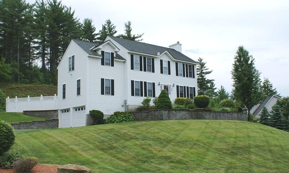 1st image of 30 Woodland Dr
