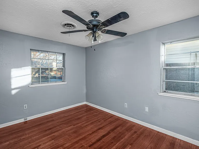 1632 NW 48th St — Photo 19