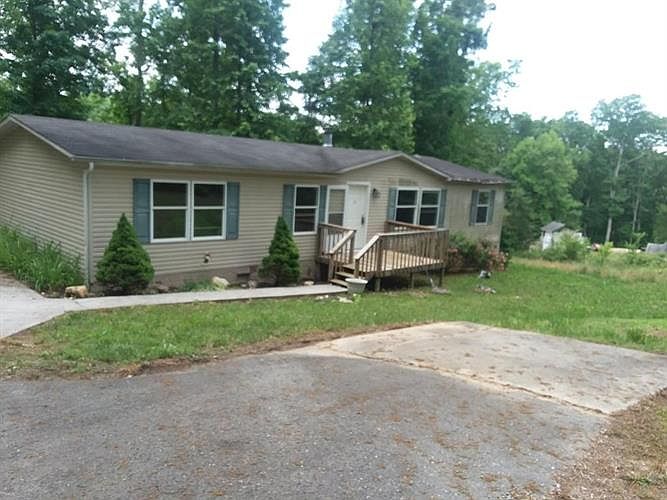 2nd image of 118 Moose Trail Ln