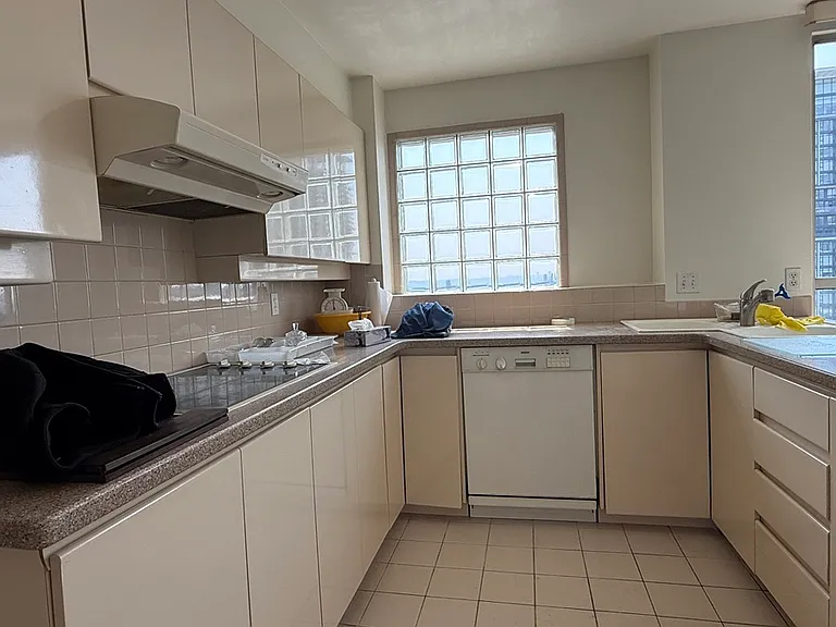 551 Austin Ave #2101 — Photo 2