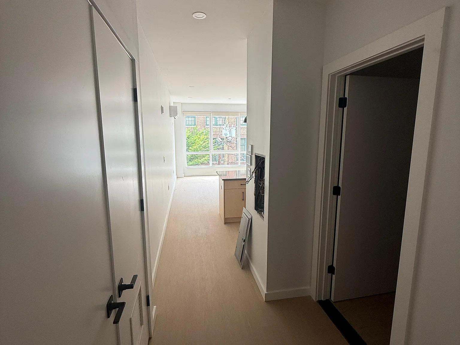 2 bed, 800 sqft, $2,950 — Photo 4