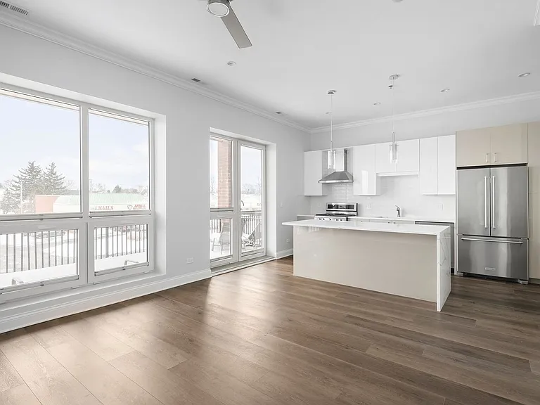 6555 W North Avenue — Photo 9