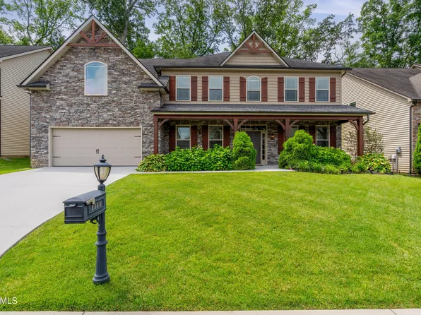 1111 Front Royal Ln, Knoxville, TN 37922